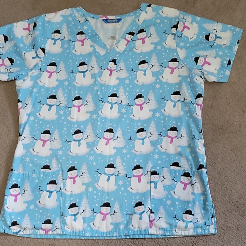 Scrub top